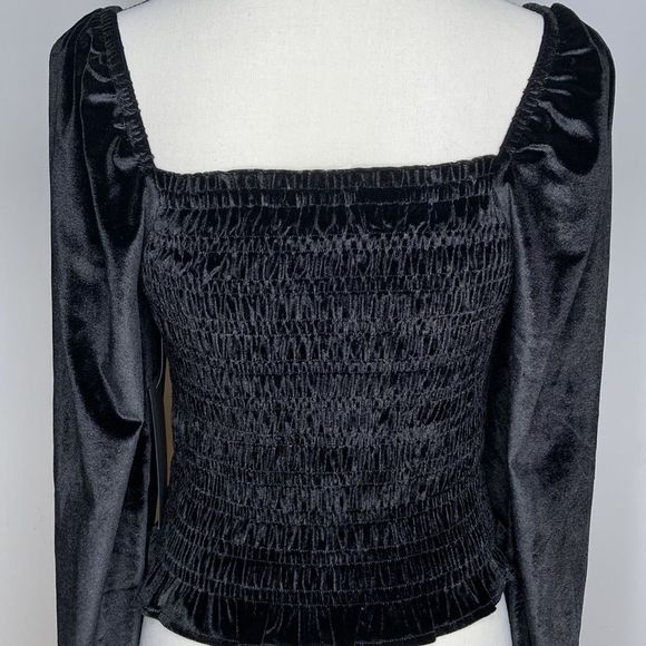 Bagatelle Top Black Velvet Smocked Long Sleeves Off the Shoulder Top - Picture 5 of 13